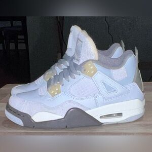 Jordan 4 Retro SE Craft Photon Dust (GS) In Youth Size 4 No Box